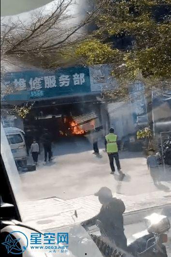 长春网友爆料汽车视频,惊险一幕！汽车失控瞬间引发网友热议  第2张